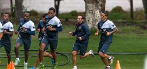 La plantilla de Liga de Quito se entren&oacute; durante la semana pasada bajo la direcci&oacute;n de los asistentes de Claudio Borghi, Enrique Vera y Norberto Araujo.