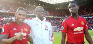 Pogba no quiere que "To&ntilde;o" Valencia se vaya del United