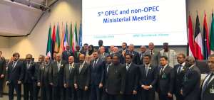 Ecuador participa en la V Conferencia Ministerial OPEP /No OPEP en Viena, Austria.