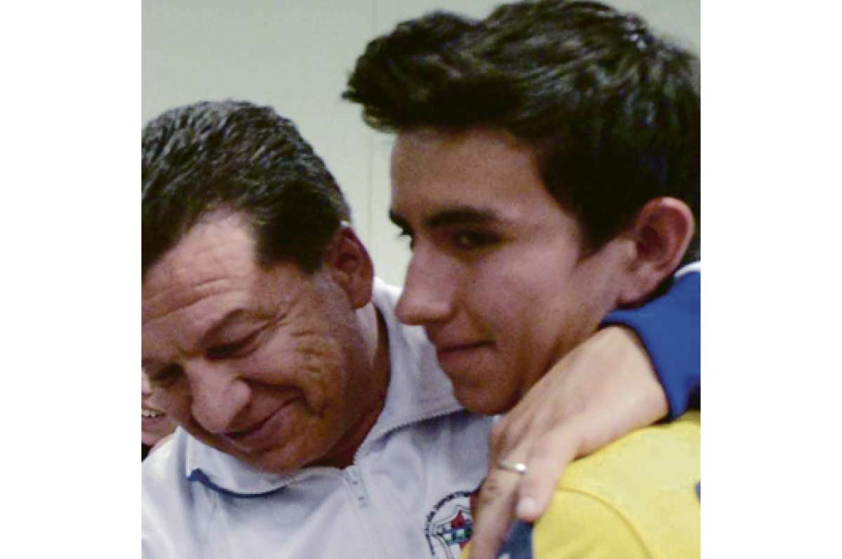Ovaci&oacute;n para campeones mundiales  