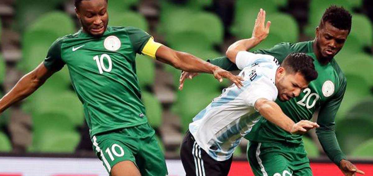 T&eacute;cnico de Nigeria afirma que ser&aacute; dif&iacute;cil sorprender otra vez a Argentina