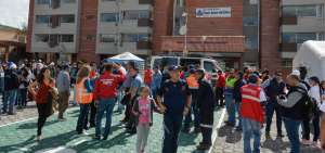 Los residentes del valle llegaron al centro de reposo San Juan de Dios, uno de los puntos del simulacro ante una posible emergencia del volc&aacute;n Cotopaxi.