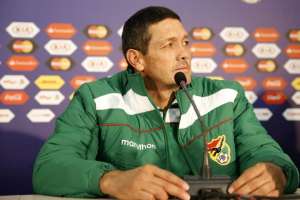 Federaci&oacute;n boliviana rescinde el contrato del DT Mauricio Soria