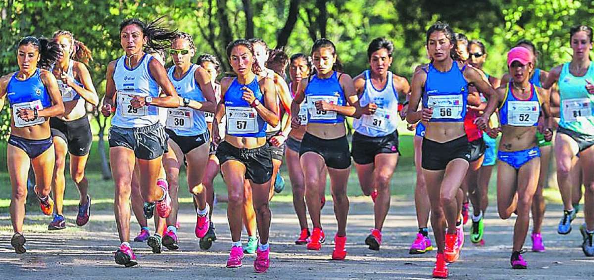 El equipo ecuatoriano femenino es el m&aacute;s joven de todos los pa&iacute;ses que estar&aacute;n en el certamen internacional que se desarrollar&aacute; el 26 de marzo.
