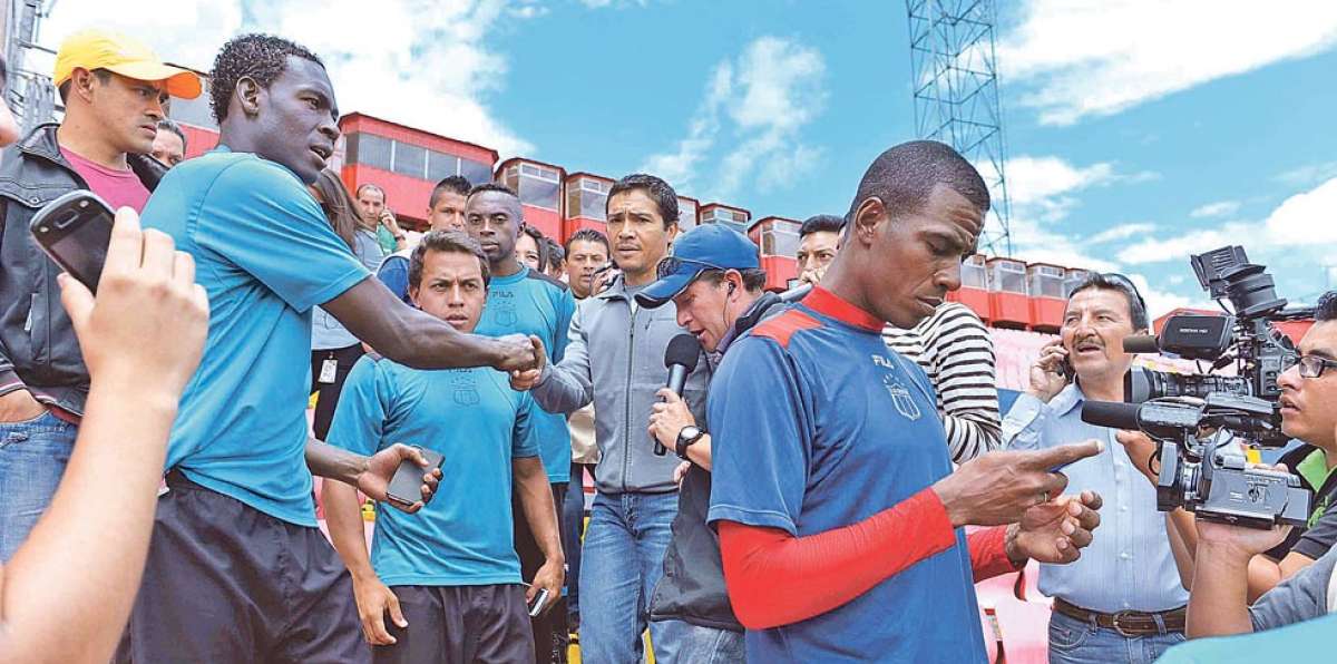 AFNA convoca a asamblea urgente a socios del Quito 