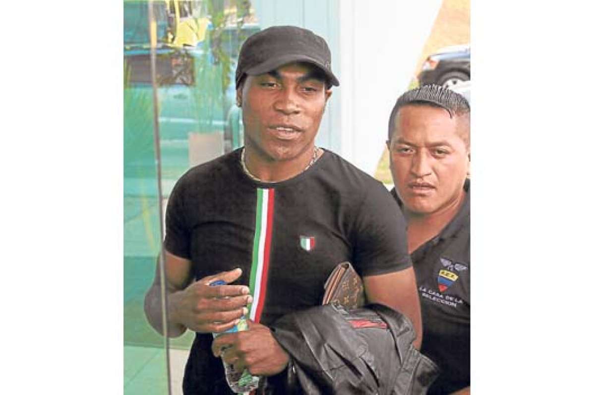 Guerr&oacute;n se&ntilde;ala que Chiriboga lo condicion&oacute; para ir a la &lsquo;Tri&rsquo; (Audio)
