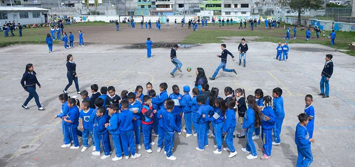 Desde este a&ntilde;o, en la unidad educativa se hace una preparaci&oacute;n deportiva enfocada en armar la primera selecci&oacute;n masculina de f&uacute;tbol del plantel.