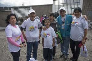 Fe y algarab&iacute;a exhibieron los concurrentes a  la "Fiesta de la Juventud" antesala a la vigilia por el Papa que se cumplir&aacute; en el parque Bicentenario.