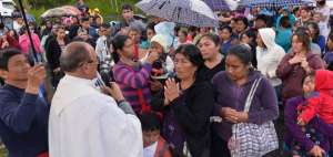 Padres de ni&ntilde;os de El Chaco piden a Dios encontrar a sus hijos