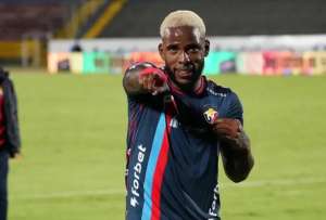 Anthony Bedoya jugaba desde el año anterior con El Nacional. 