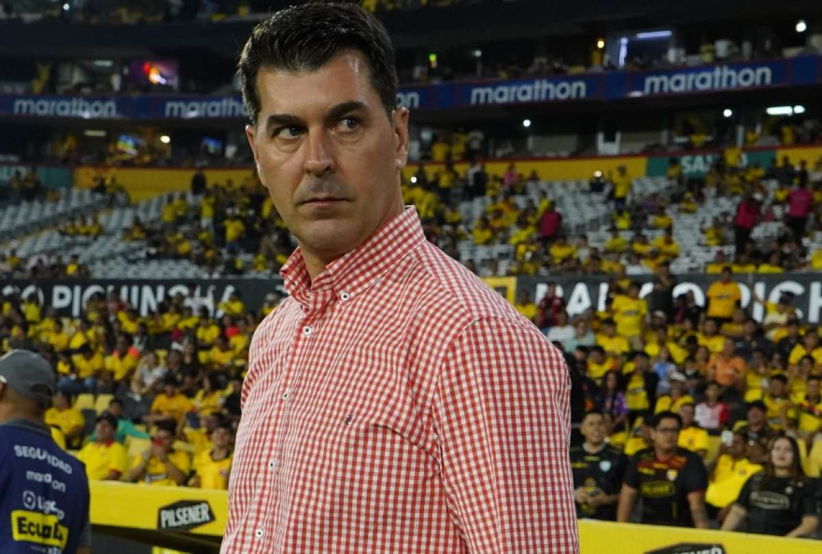 Ismael Rescalvo habló sobre la derrota ante Liga de Quito