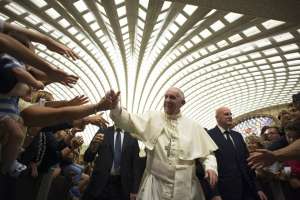 El Pont&iacute;fice mantuvo hoy un encuentro con miembros del Banco de Cr&eacute;dito Cooperativo de Roma. Foto: AFP
