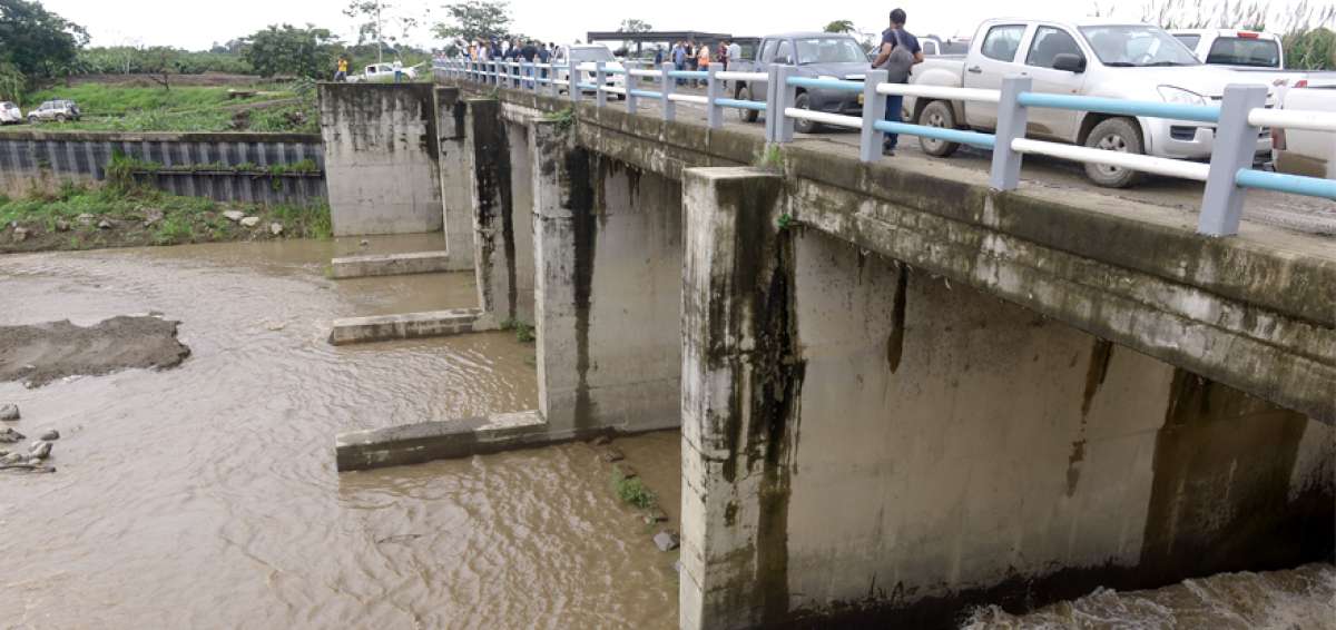 En las visitas a las derivadoras de aguas se realiz&oacute; una campa&ntilde;a en la que se explic&oacute; los riesgos de vivir en las orillas de los afluentes.