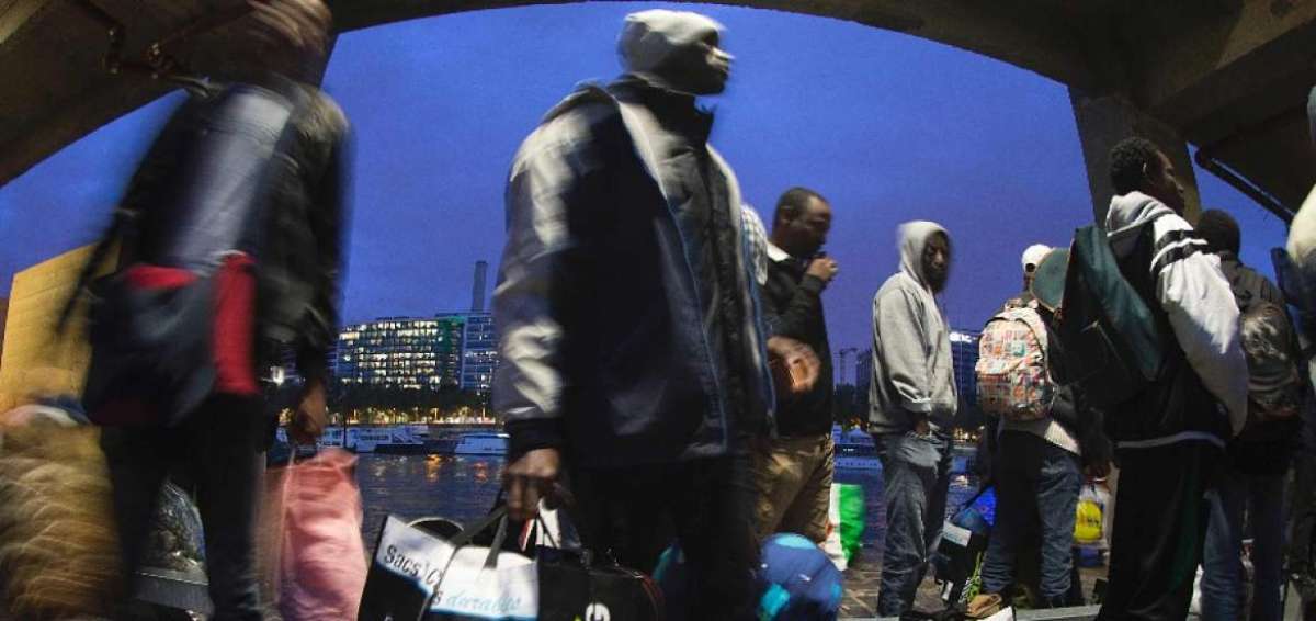 Par&iacute;s abrir&aacute; su primer centro para refugiados a mediados de octubre