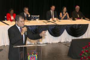 En la sesi&oacute;n solemne, el presidente Correa ratific&oacute; que enviar&aacute; otro paquete de enmiendas constitucionales. Foto: Mario Egas/El Tel&eacute;grafo