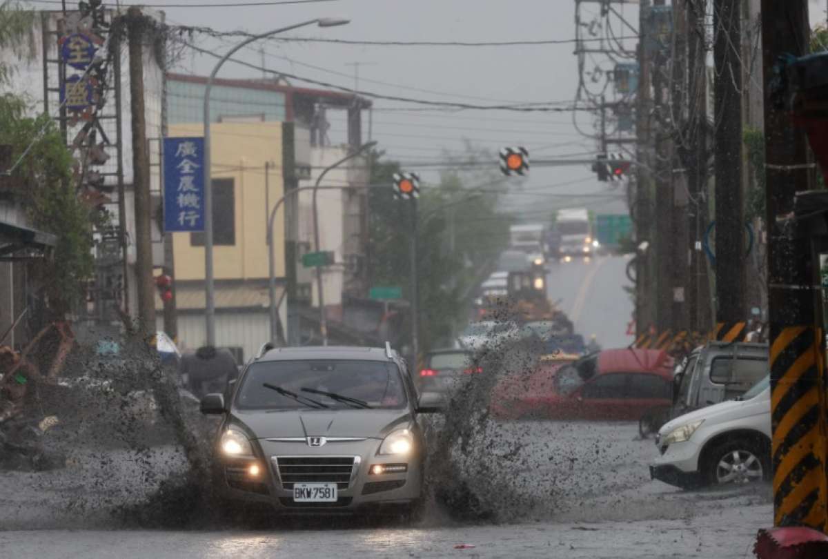 Tifón Ragasa deja muertos y destrucción en el sureste asiático