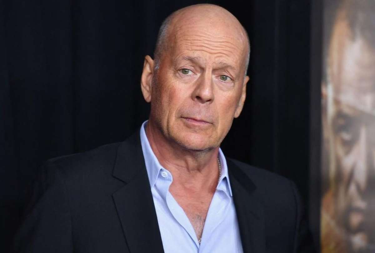 Familia de Bruce Willis asegura que el actor padece una forma de demencia