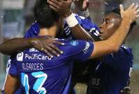 Emelec no da por perdida la segunda etapa, cuando restan cuatro fechas. 