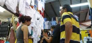 La Superintendencia de Control del Poder de Mercado indic&oacute; que los padres deben tener acceso a todas las ofertas y opciones.