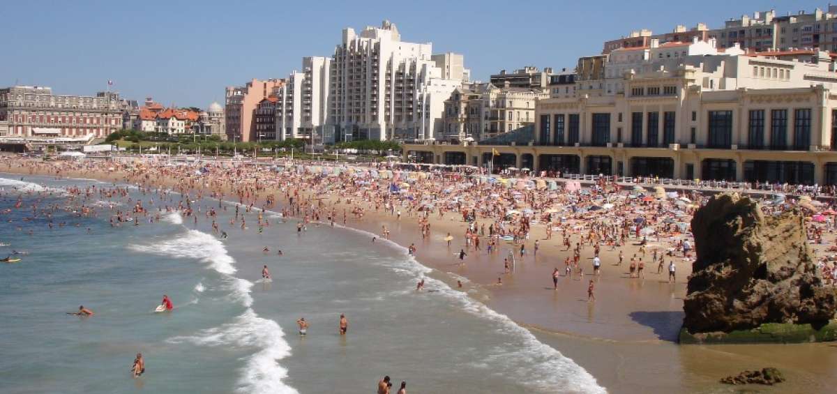 Biarritz acoger&aacute; campeonato de surfing el pr&oacute;ximo a&ntilde;o