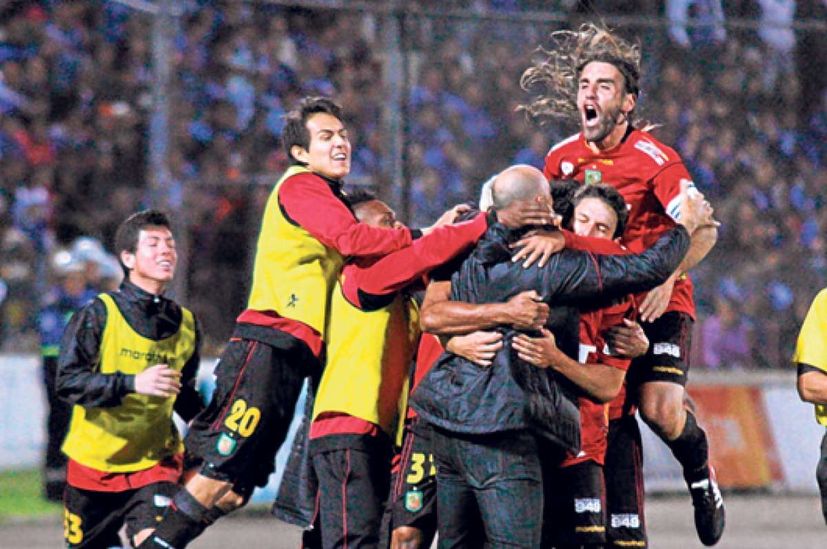 Emelec, v&iacute;ctima de la racha &lsquo;morlaca&rsquo;
