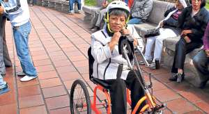 En las ciudades recorridas, los equipos adaptados fueron probados por personas de diversas edades que enfrentan alg&uacute;n tipo de discapacidad f&iacute;sica. Foto: Cortes&iacute;a Alfonso Morales /El Tel&eacute;grafo