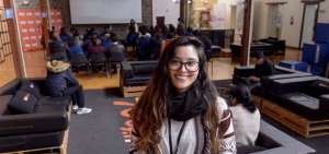 Daniela Larrea es t&eacute;cnica de emprendimiento y administra el espacio de coworking en conquito, en el sur de la capital
