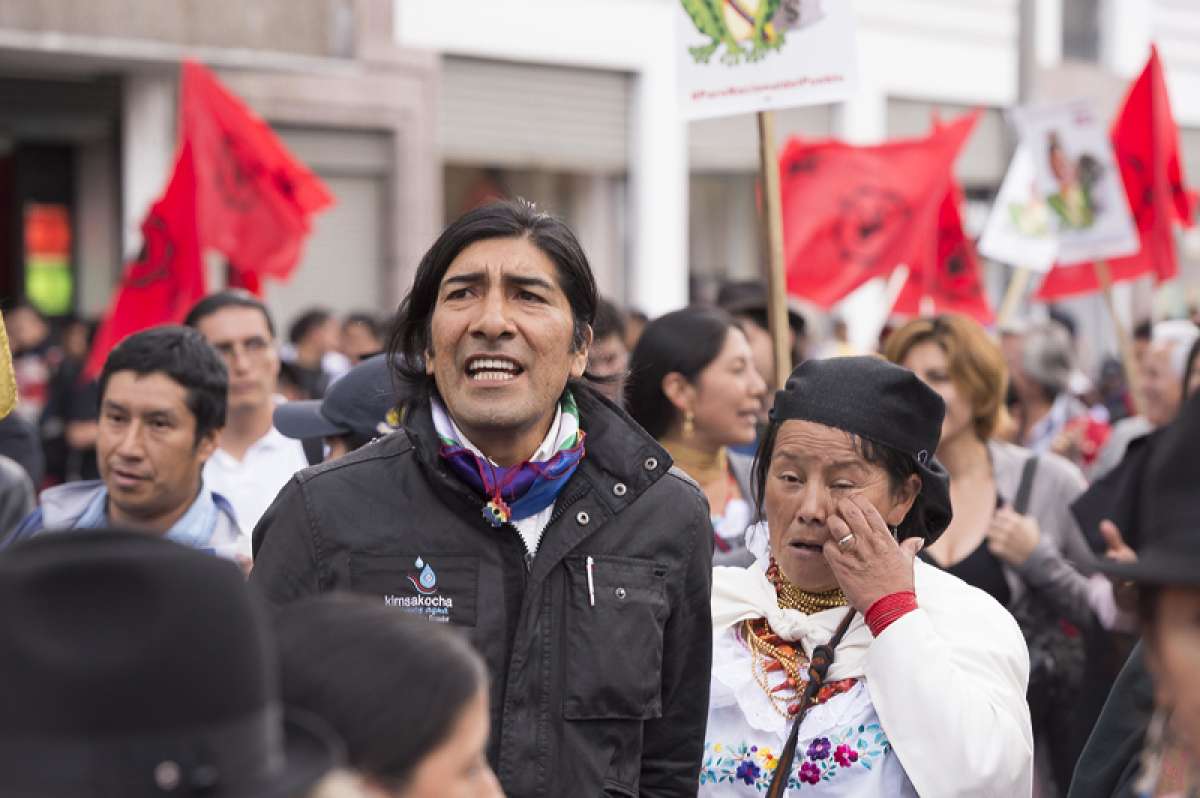 FUT, Conaie, UNE y afines marcharon en Quito