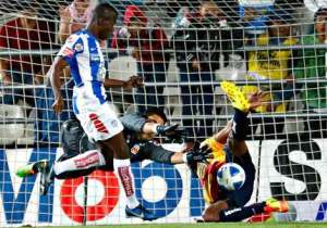 Valencia pr&aacute;ctica su definici&oacute;n en Pachuca (VIDEO)