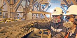La mina Los Pelambres, ubicada en Salamanca, la quinta m&aacute;s grande del mundo, produce cobre desde 1999. Foto: Cortes&iacute;a.