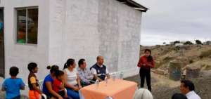 Universidad Eloy Alfaro don&oacute; casa en sector rural de Manta