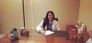 Melina Le&oacute;n es m&eacute;dica cirujana radicada en Manta (Manab&iacute;). A su celular ingresaron 10 llamadas para consultas en los &uacute;ltimos dos d&iacute;as.