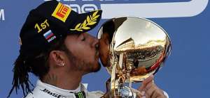 Lewis Hamilton gana el Gran Premio de Rusia de F1