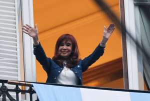 Cristina Fern&aacute;ndez es hospitalizada por apendicitis y sometida a una intervenci&oacute;n