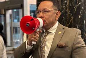El legislador de RC, Ronal González, fue sancionado por incidentes en la asamblea. 