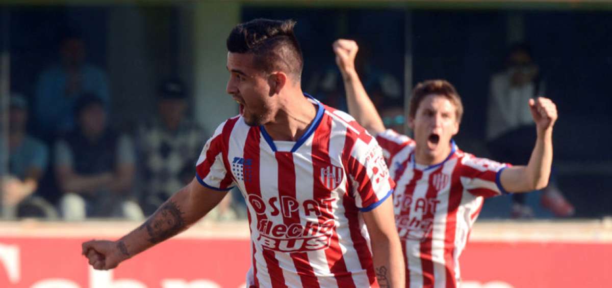El volante de enganche Juan Gabriel Rivas es uno de los nuevos elementos de Sociedad Deportiva Aucas, club que pretende quedarse en la serie A.