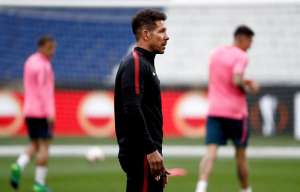 El TAS rechaza la suspensi&oacute;n cautelar de la sanci&oacute;n a Simeone