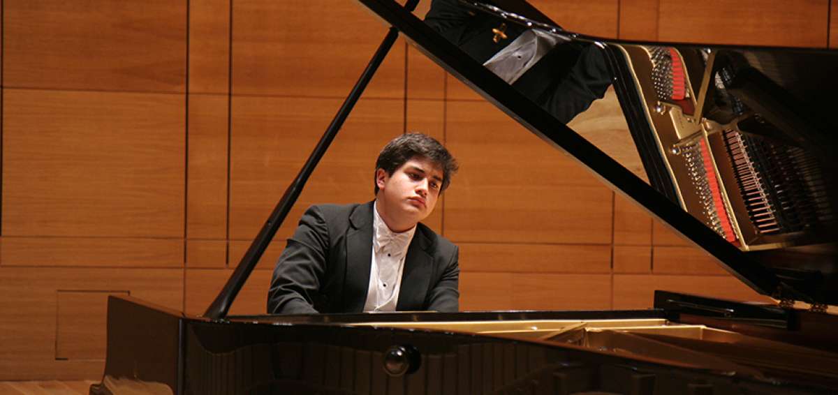 El pianista ecuatoriano, de 28 a&ntilde;os, ha realizado m&aacute;s de 500 conciertos en diversas salas de los continentes europeo y americano.    