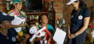 Familias de sectores rurales de Samborond&oacute;n reciben ayudas t&eacute;cnicas