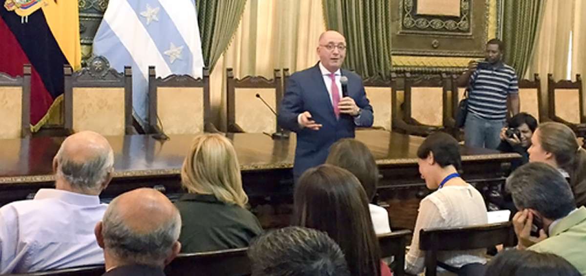 Arnaldo Nardone, ex Presidente de la ICCA, ayudar&aacute; a promover a Guayaquil como destino especializado en congreso, ferias y convenciones.