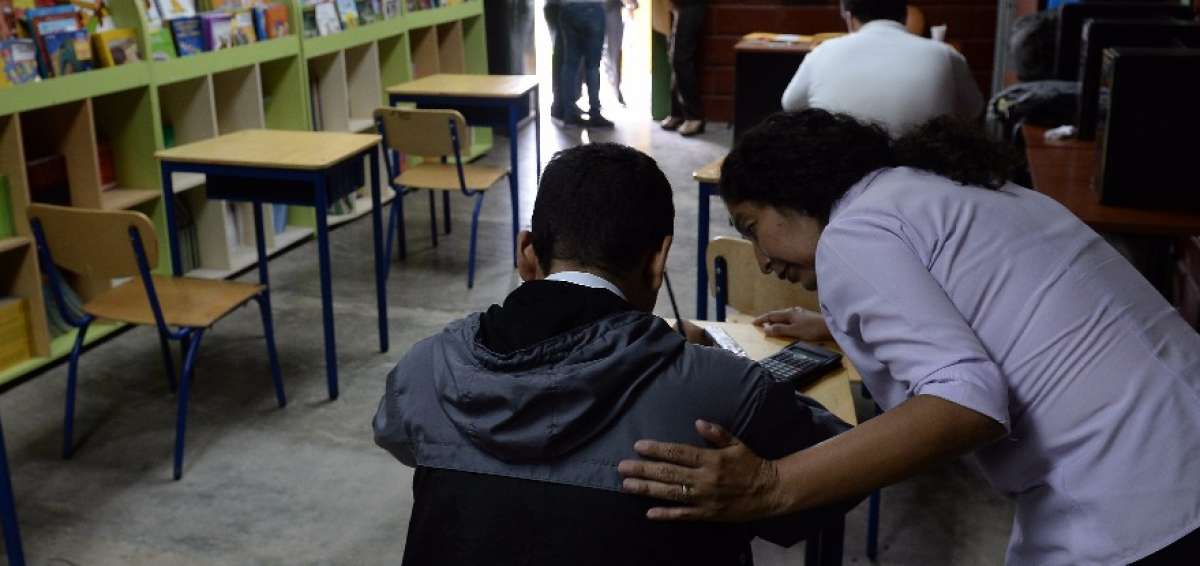 Los aspirantes deben, en tres horas, rendir el test. El 5 de marzo concluir&aacute; la &uacute;ltima jornada de evaluaci&oacute;n para alcanzar un cupo en la universidad. 