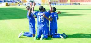 Emelec gana en Quito y conserva el invicto