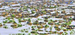 El Ni&ntilde;o ya ha causado inundaciones en el este de &Aacute;frica y esto se ha asociado con el riesgo de una epidemia de c&oacute;lera. 