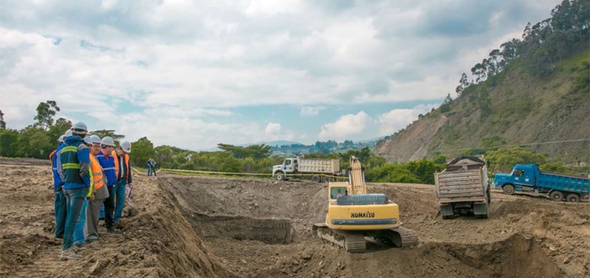 La planta de tratamiento de aguas servidas se construye en el sector La Florencia, en la ciudad de Loja, y tiene una extensi&oacute;n de 10,5 hect&aacute;reas.