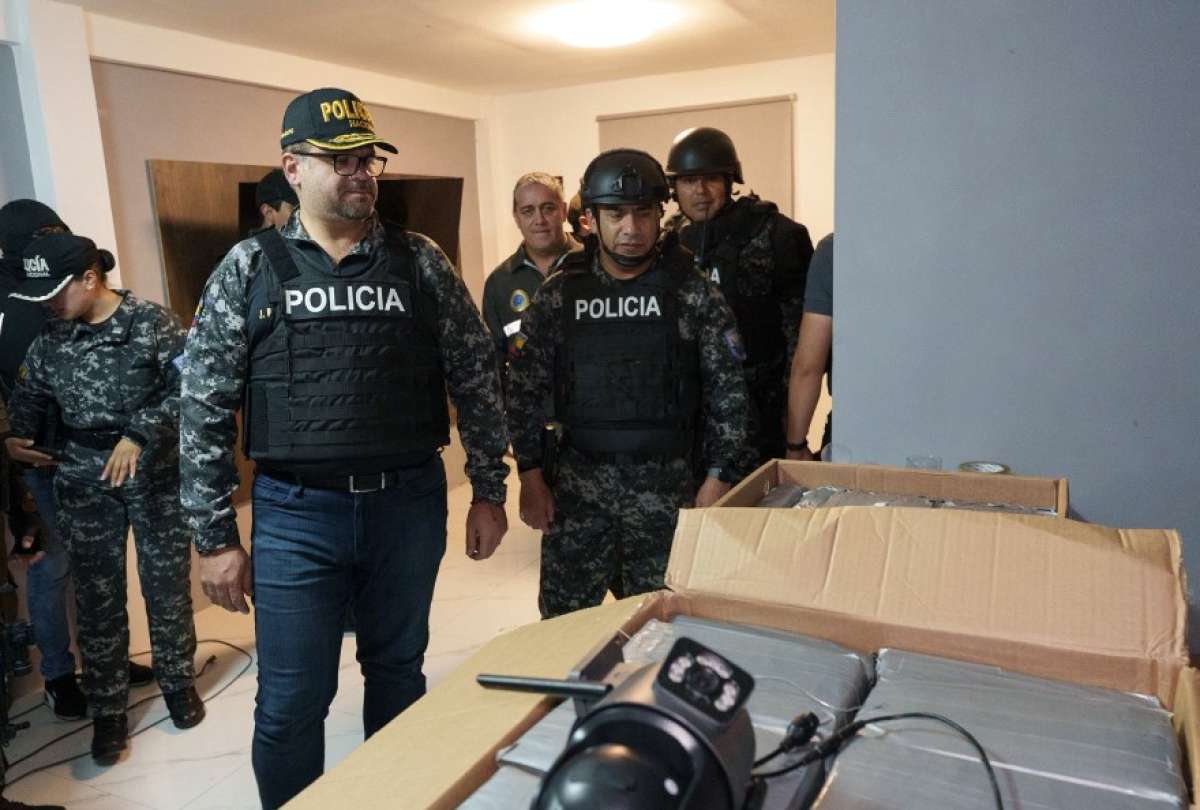 Operativo múltiple en varios puntos la provincia del Guayas permitió decomiso de armas y droga.