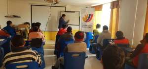 En el Centro de Rehabilitaci&oacute;n Social (CRS) de Riobamba, tambi&eacute;n hubo  capacitaciones a los internos en el &aacute;mbito de las finanzas, ahorro y proyectos.