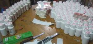 9 detenidos por medicamentos adulterados y caducados