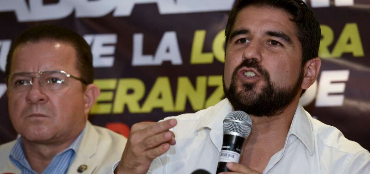 Dalo: "Abdal&aacute; Bucaram volver&aacute; en helic&oacute;ptero para que sufran algunos"