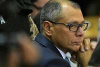 El exvicepresdiente Jorge Glas fue trasladado a Guayaquil.