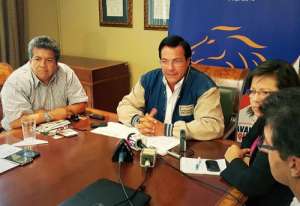 Jairala rechaza acusaciones de la Prefectura de Azuay